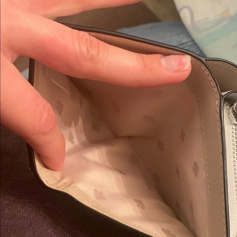 Kate Spade Wallet - Picture 3 of 5